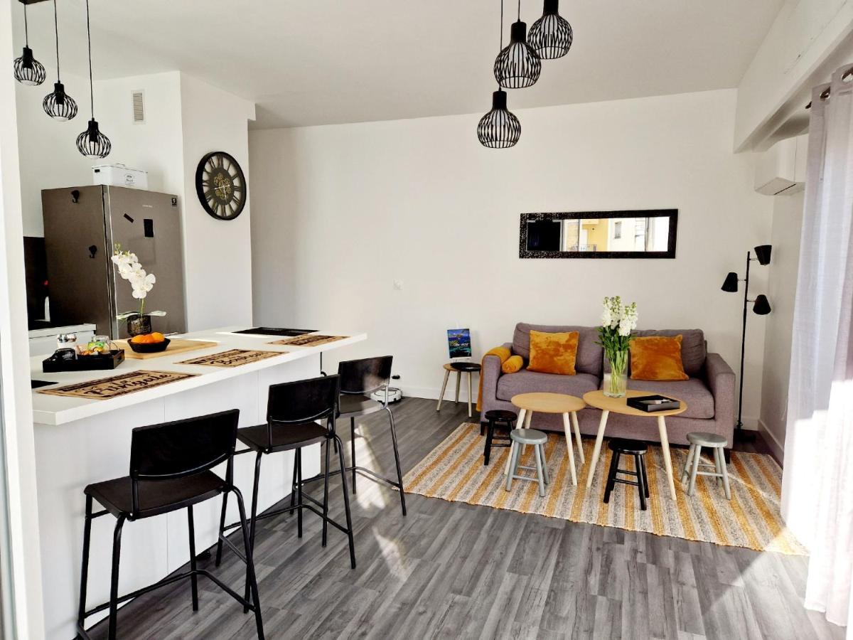 Nice Charmant 3 Pieces Proche Mer Parking Exterior foto